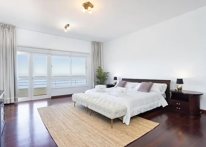 Sunset Horizon Retreat By Eden