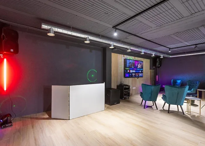 Sunset Horizon Retreat By Eden *