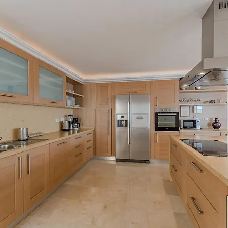 Sunset Horizon Retreat By Eden El Sauzal