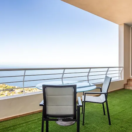 Sunset Horizon Retreat By Eden