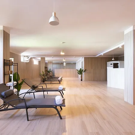 Sunset Horizon Retreat By Eden *