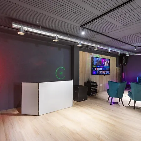 Sunset Horizon Retreat By Eden *