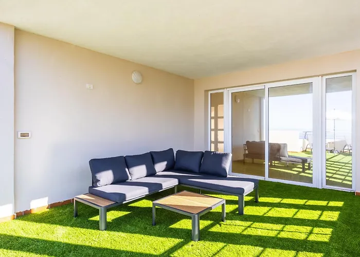 Sunset Horizon Retreat By Eden Villa