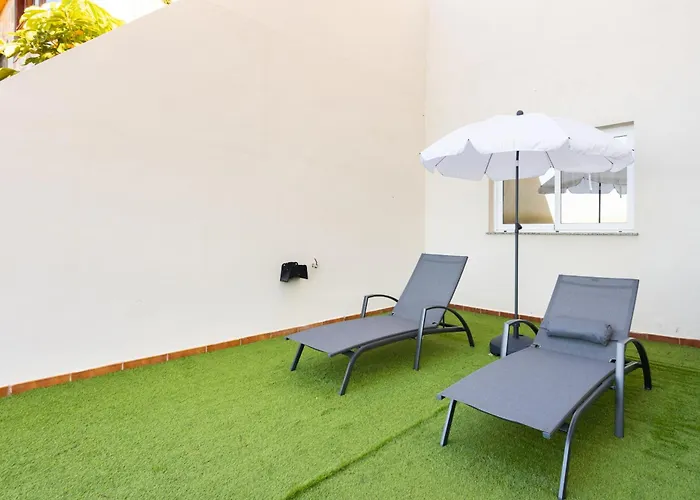 Sunset Horizon Retreat By Eden *