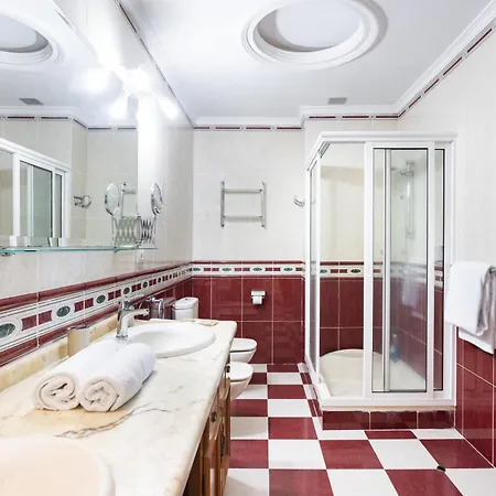 Sunset Horizon Retreat By Eden Willa Sauzal