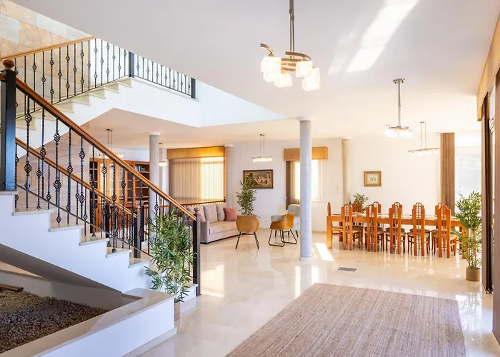 Villa Sunset Horizon Retreat By Eden *