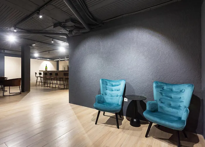 Sunset Horizon Retreat By Eden